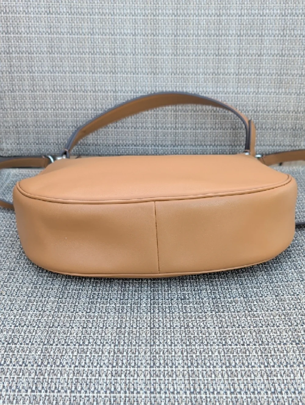 Coach Nomad Leather Convertible Shoulder Bag (F54446) Light Saddle NWOT - Picture 6 of 9